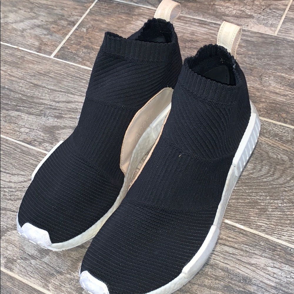 Adidas high top NMD